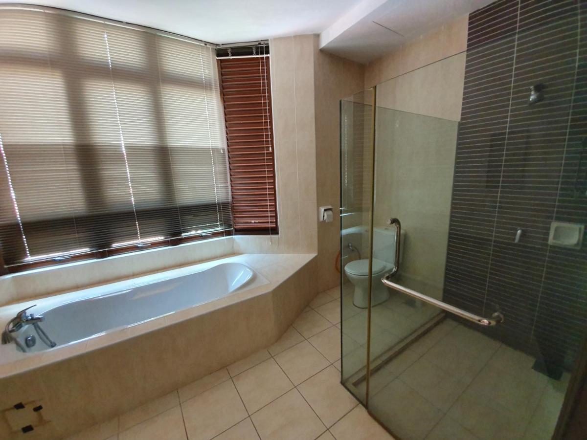 Eden Cosy Living Appartement Batu Feringgi Buitenkant foto